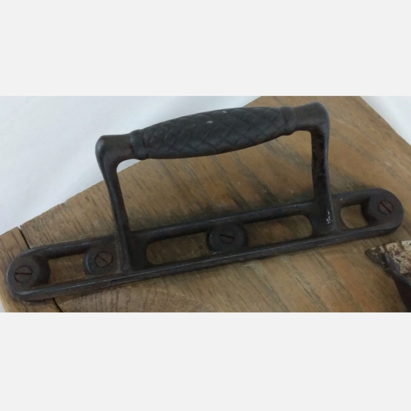 Antique 1885-1891 Newark NY Solid Oak Slicer - Picture 6 of 8